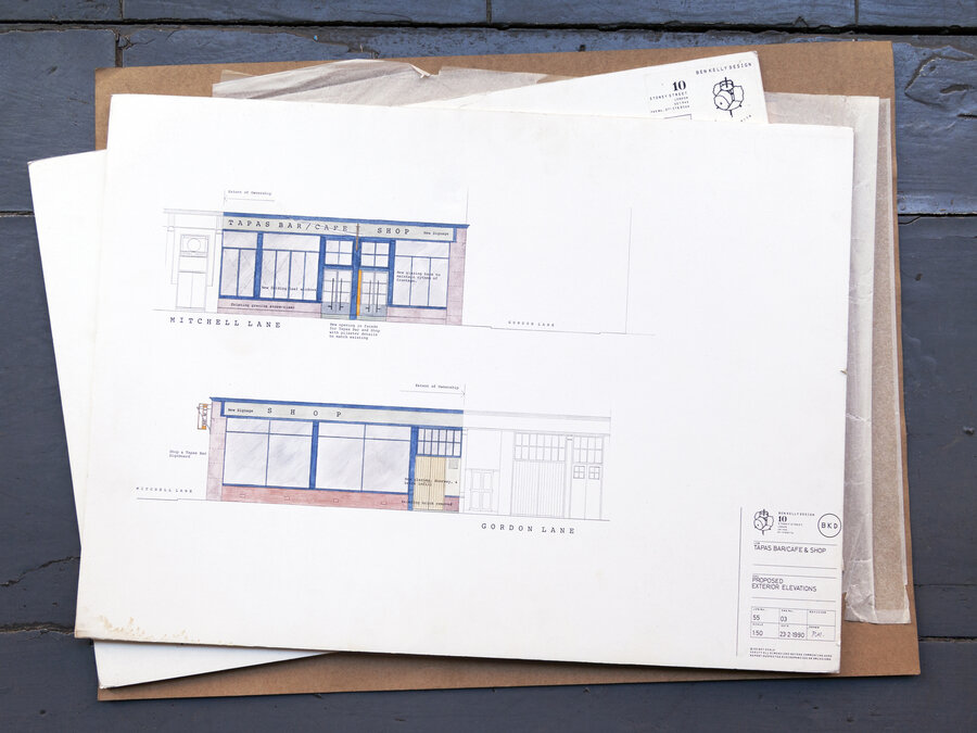 Front elevations of Bar 10 in Glasgow by Ben Kelly