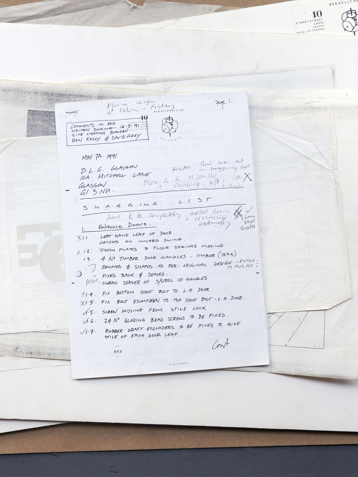 Handwritten snagging list for Bar 10